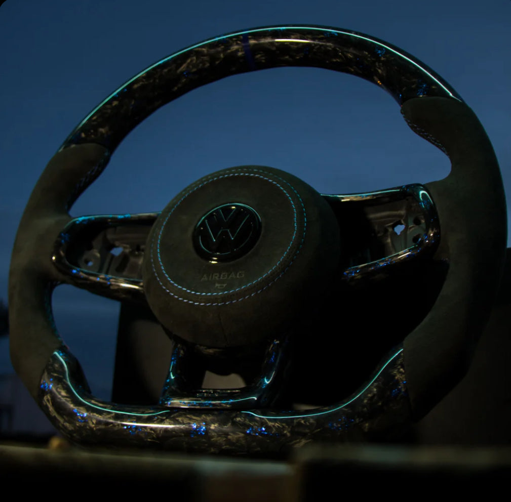 Volant Carbone Personnalisé VOLKSWAGEN GOLF 7, 7.5 GTI/R/GTD